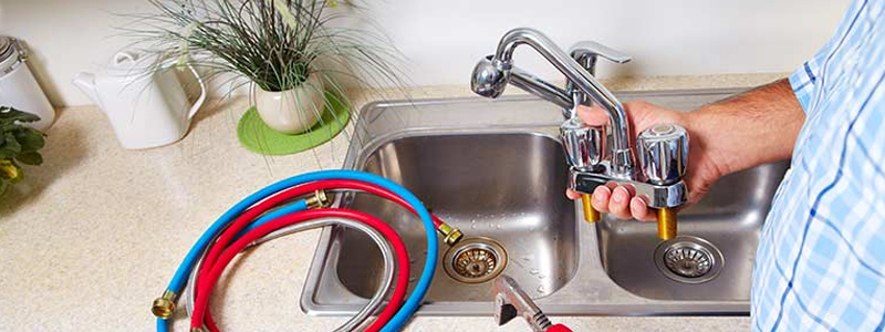 What Are the Common Drain Issues That Require Professional Cleaning in Elyria?