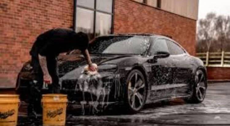 Why Depend on Ecoverde Valeting Service for Mobile Car Cleaning and Detailing Services in London